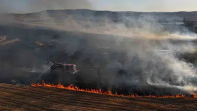 Yola atılan bir izmarit köyü yakıyordu