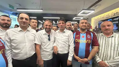 Trabzonspor taraftarları 61 bin forma için bir araya geldi