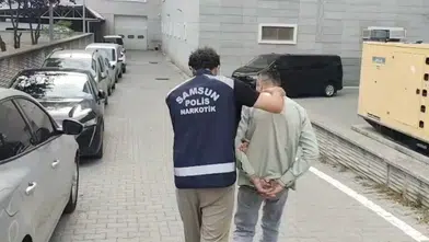 Samsun'da uyuşturucu suçundan aranan hükümlü yakayı ele verdi