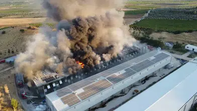 Manisa’da yumurta üretim tesisi yangında kül oldu