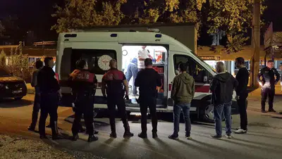 Mimar Sinan Parkı'nda dehşet anları: Üç kişi tarafından bıçaklandı