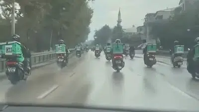 Bursa sokaklarında hüzünlü veda: Motokuryeler meslektaşları için bir araya geldi