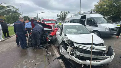 Samsun'da dehşet anları: Kontrolden çıkan araç karşı şeride uçtu