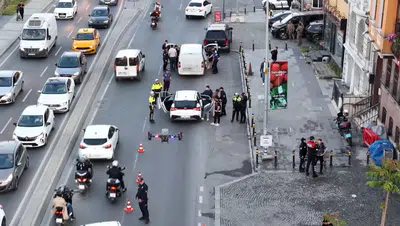 Fatih sokaklarında gece yarısı narkotik operasyonu