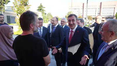 Cevdet Yılmaz Samsun sokaklarında emekli şikayetlerini dinledi