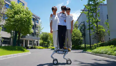 Hem tekerlekli hem ayaklı Unitree yeni robotunu tanıttı