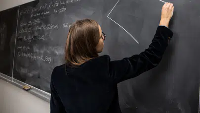 Öğretmenler Günü Ne Zaman, Resmi Tatil Mi?