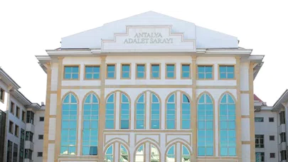 Antalya'da belediyeye operasyon: 5 tutuklama