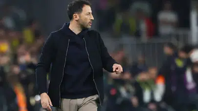 Fenerbahçe'de deprem etkisi: Derbi mağlubiyeti sonrası fatura kesildi