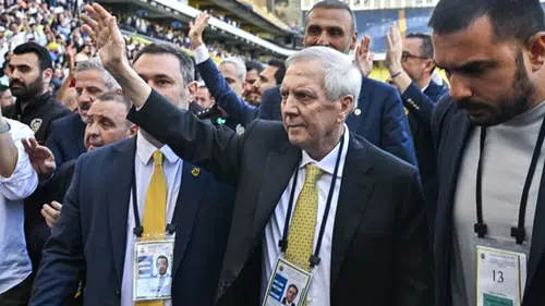 Fenerbahçe’de devrim niteliğinde gün: Aziz Yıldırım yeniden zirvede