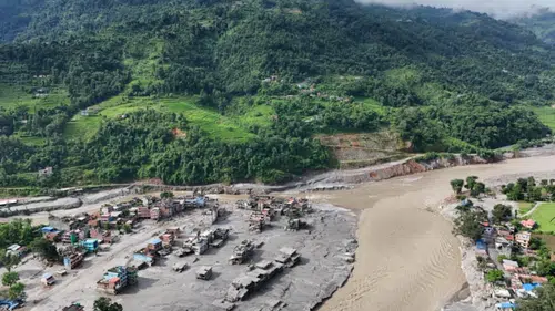 Nepal'deki sel felaketinde acı bilanço ağırlaşıyor: Can kaybı 362'ye yükseldi