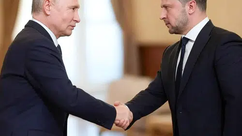 Zelenski'den Moskova'ya müzakere mesajı: Koşulsuz masaya oturmaya hazırız