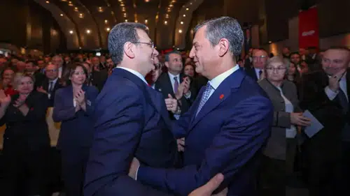 Özgür Özel: Mansur Yavaş'ın cumhurbaşkanı adaylığı çok önemli bir seçenektir