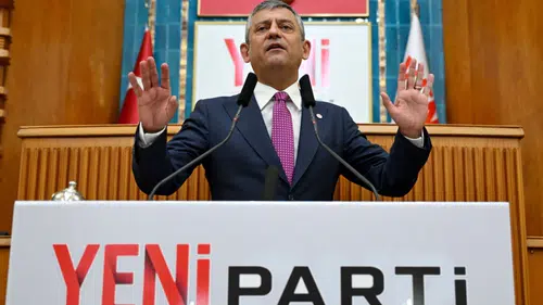 İtiraz sonrası harekete geçen Yeni Parti için "Değişim Partisi" ismi öne çıktı