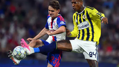 Fenerbahçe Brezilyalı yıldızı Anderson Talisca ile yollarını ayırdı
