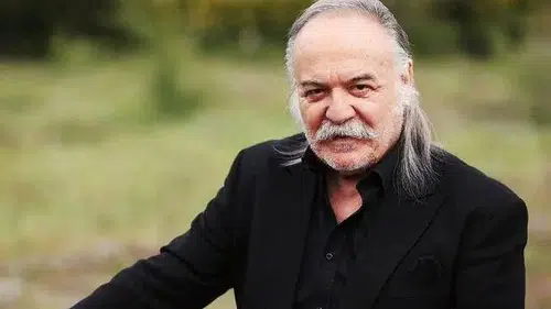 Çetin Tekindor hastanede tedavi altına alındı: Rolü Tamer Levent'e devredildi