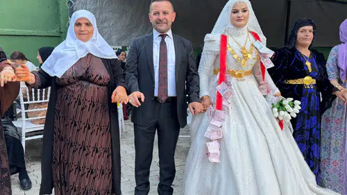 Şemdinli'de düğün masraflarına aşiret freni: Altın yüküne 11 Cumhuriyet sınırı