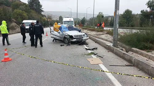 Düğün sevincini yasa boğan kaza: Yolculuk faciayla noktalandı