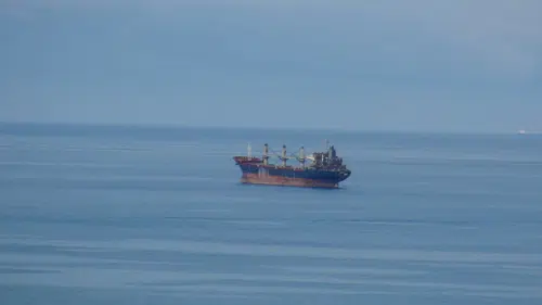 Karadeniz'in ortasında dehşet: Dron saldırısı sonrası sürüklenen gemide kayıp mühendis bilmecesi