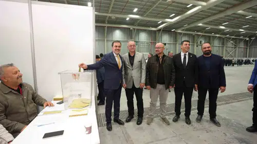 Konya Ticaret Odası'nda Selçuk Öztürk dönemi güven tazeledi