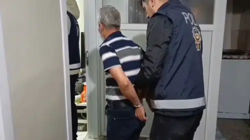 Diyarbakır'da 19 yıllık sır perdesi: Anne ve babanın da aralarında olduğu 6 kişi gözaltında