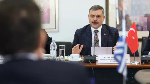 Atina'da kritik güvenlik zirvesi: Türkiye'den suçluların iadesi için net mesaj