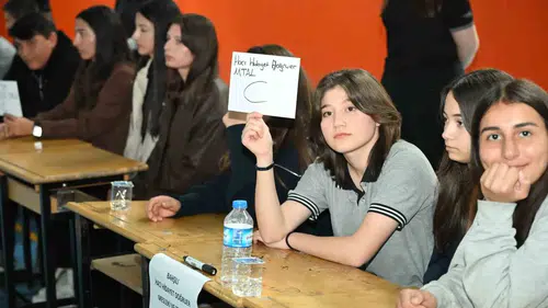 Kırıkkale'nin genç çevrecileri Antalya yolcusu: Zirveye giden yolu bilgiyle aştılar