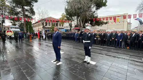 Karaman'da Cumhuriyet coşkusu: 103. yıl dönümü törenle başladı