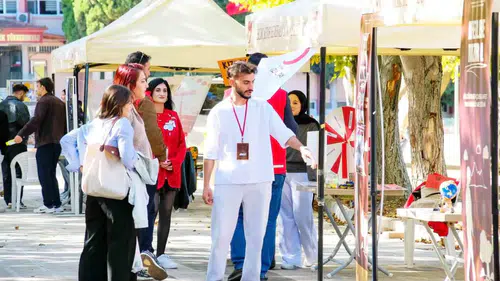Bilecik'te kampüs hayatı hareketlendi: Öğrenciler kulüplerle sosyalleşiyor