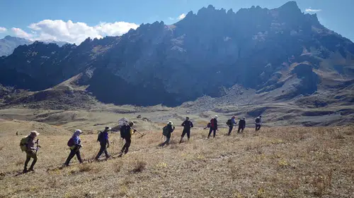 Korkunun yerini zirve heyecanı aldı: Terörün gölgesindeki dağlar artık sporculara emanet