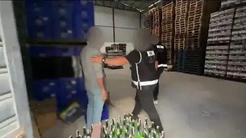İzmir'de dev sahte içki operasyonu: Milyonluk vurgun engellendi
