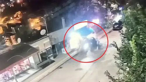 Tunceli'de dehşet anları: Büfe önündeki kalabalığa daldı