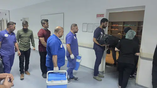Minik bedenden gelen hayat ışığı: Aileden örnek davranış