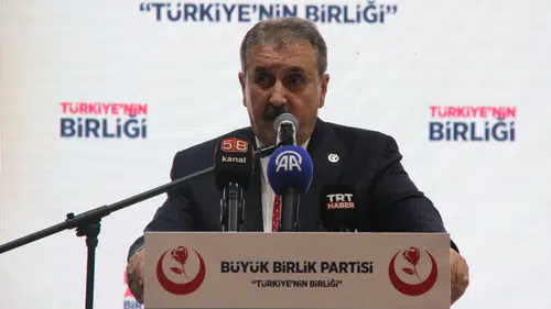 BBP lideri Destici 33 yıllık temiz siyaset iddiasını yineledi