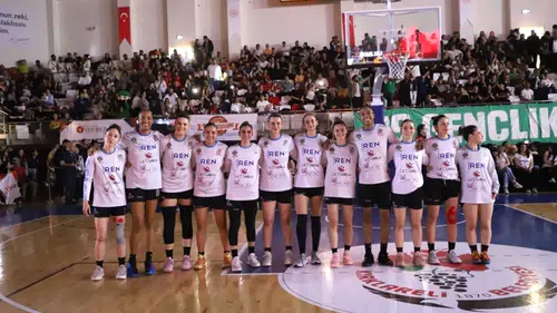 Turgutlu Belediyespor Süper Lig kapısını araladı