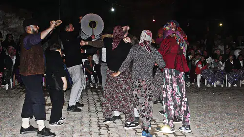 Çanakkale’nin Muratlar köyünde 82 yıllık bayram şenliği