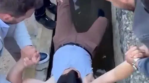 Bolu’da bayram namazına gelmeyeni soluğu su oluğunda alıyor