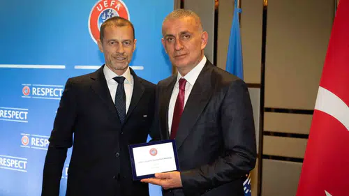 UEFA İstanbul'da toplandı yeni formatlar masaya yatırıldı