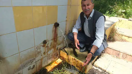 Burhaniye’de kuraklığa inat şifalı şu yeniden akmaya başladı
