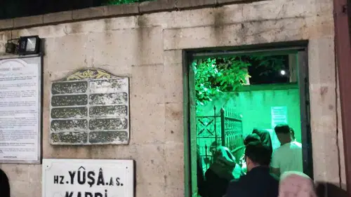 İstanbul’da arefe günü Yuşa Tepesi’nde yoğunluk yaşandı