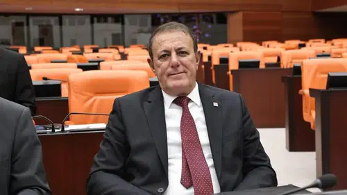 Kılıçdaroğlu destekçisi vekil Aydın teşkilatında dengeleri sarstı