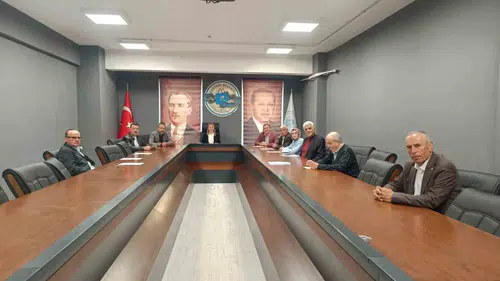 Pazaryeri Belediyesi acil gündemle bütçe masasına oturdu