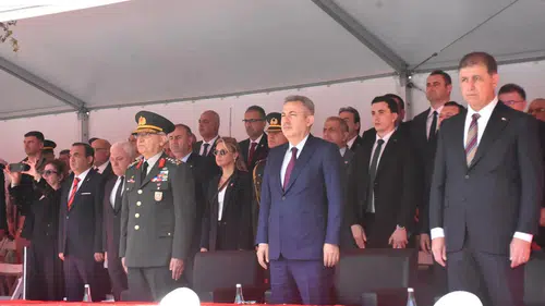 İzmir 19 Mayıs coşkusunu sokaklara taşıdı