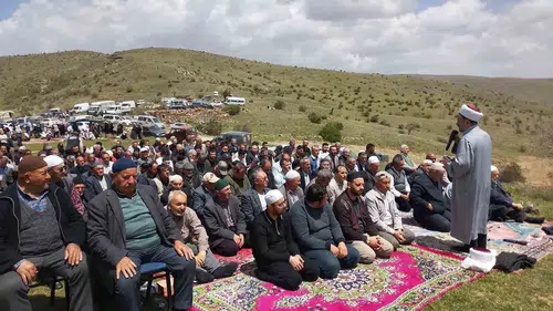 Şuhut köylüleri bereketli bir sezon için yağmur duasına çıktı
