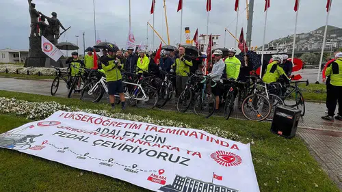 Üniversite çalışanları tazminat adaletsizliği için Samsun'dan Ankara'ya pedal çeviriyor