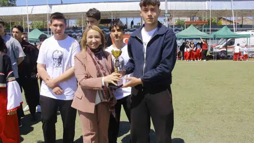 Pazaryeri’nde genç sporcular ödüllerine kavuştu