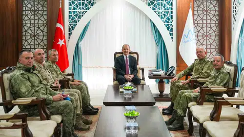 2. Ordu Komutanı Topaloğlu'ndan Hakkari'ye denetim ziyareti