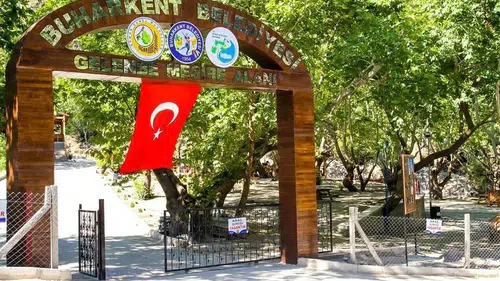 Buharkent'te yeni doğa durağı Gelenbe Mesire Alanı açıldı