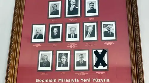 CHP Kozlu binasında Kılıçdaroğlu’nun fotoğrafına siyah bant