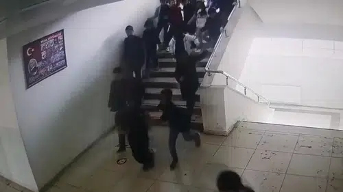 Malatya’yı sallayan 5.6’lık depremde okul koridorları karıştı